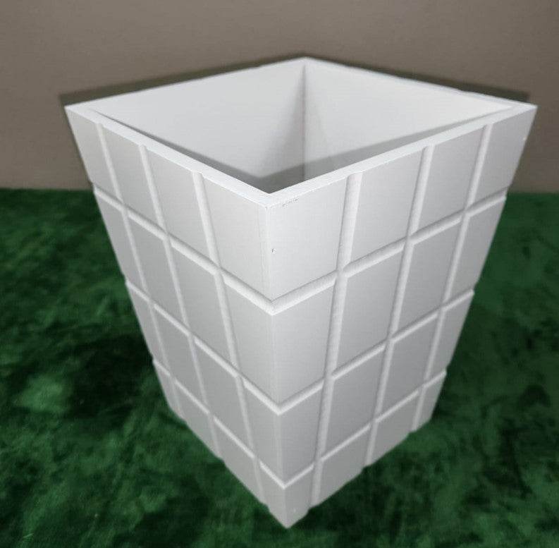 Large Square Flower Pot (24cm) - DMC Wholesale
