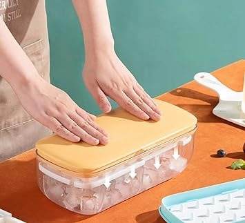 BPA Free Silicone Ice Box - Alt View