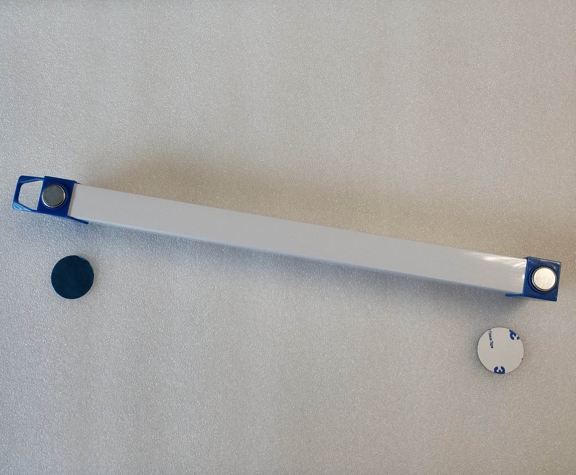 Rechargeable Portable LED Tube Light (72cm) - DMC Wholesale