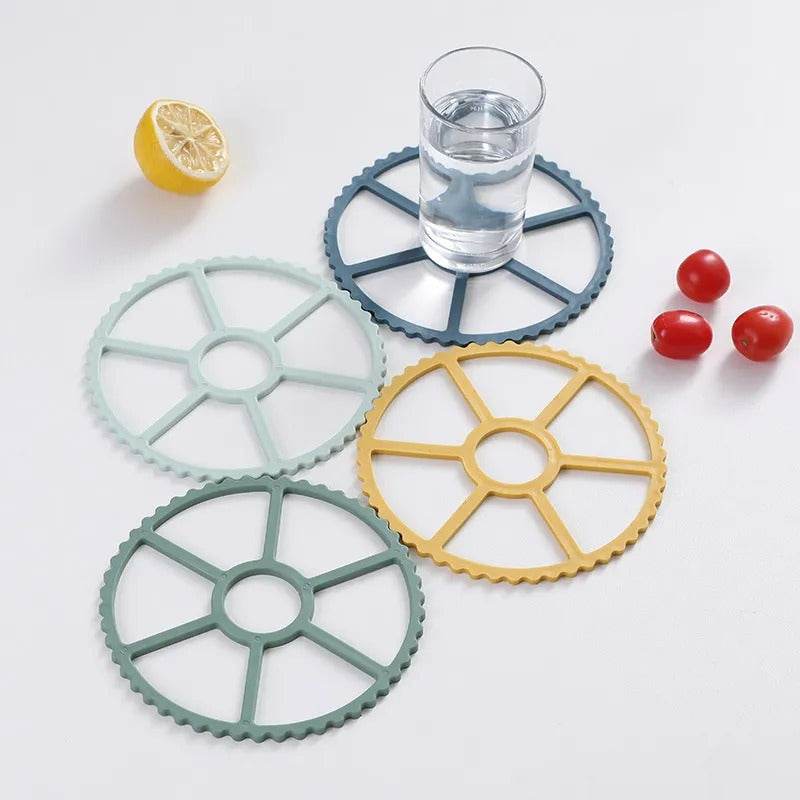Silicone Heat Resistant Trivet Mat (Each) - DMC Wholesale