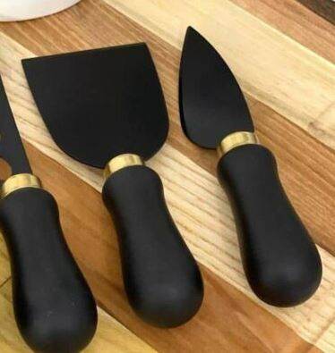 Cheese Knives Set (2pcs) - Alt View