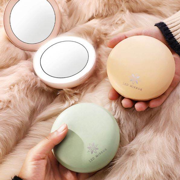 Hand Warmer With LED Makeup Mirror - DMC Wholesale