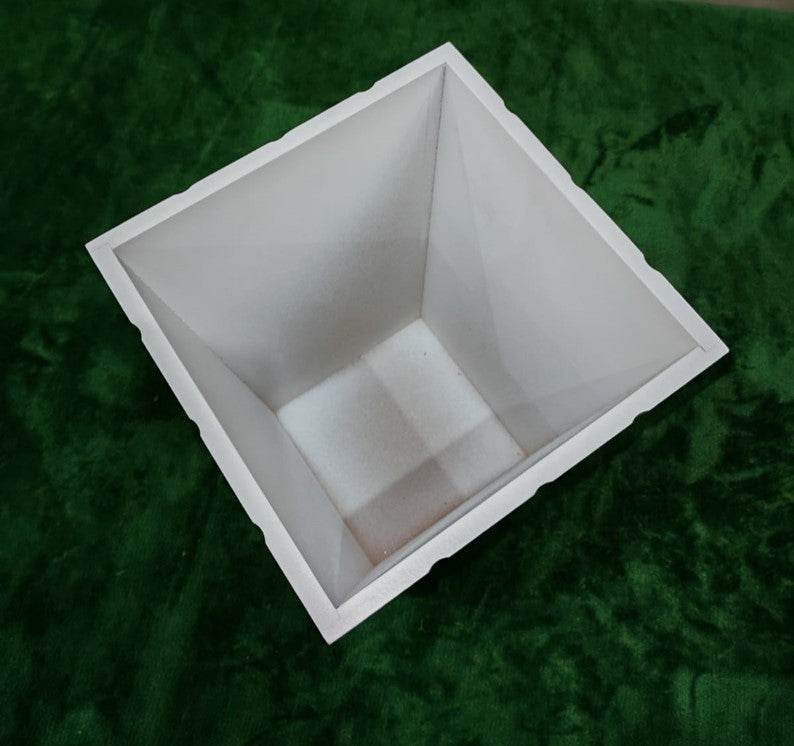 Large Square Flower Pot (24cm) - DMC Wholesale