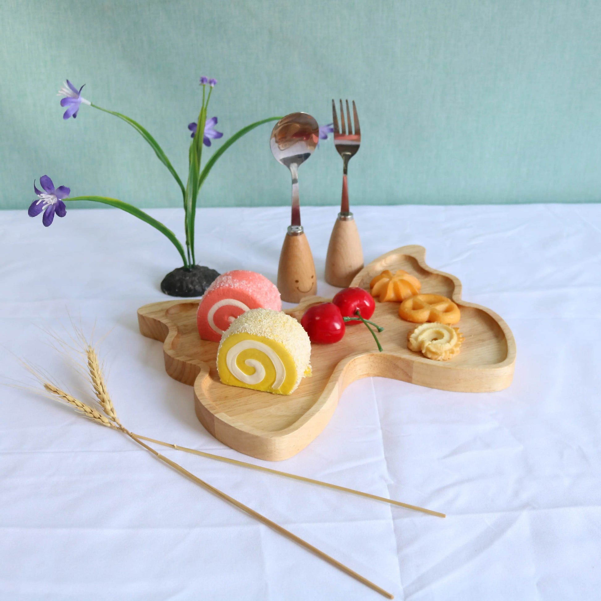 Wooden Butterfly Fruit Plate - DMC Wholesale
