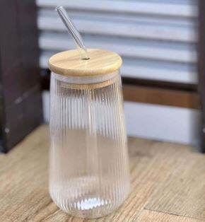 Ribbed Glass With Straw And Wooden Lid (500ml)