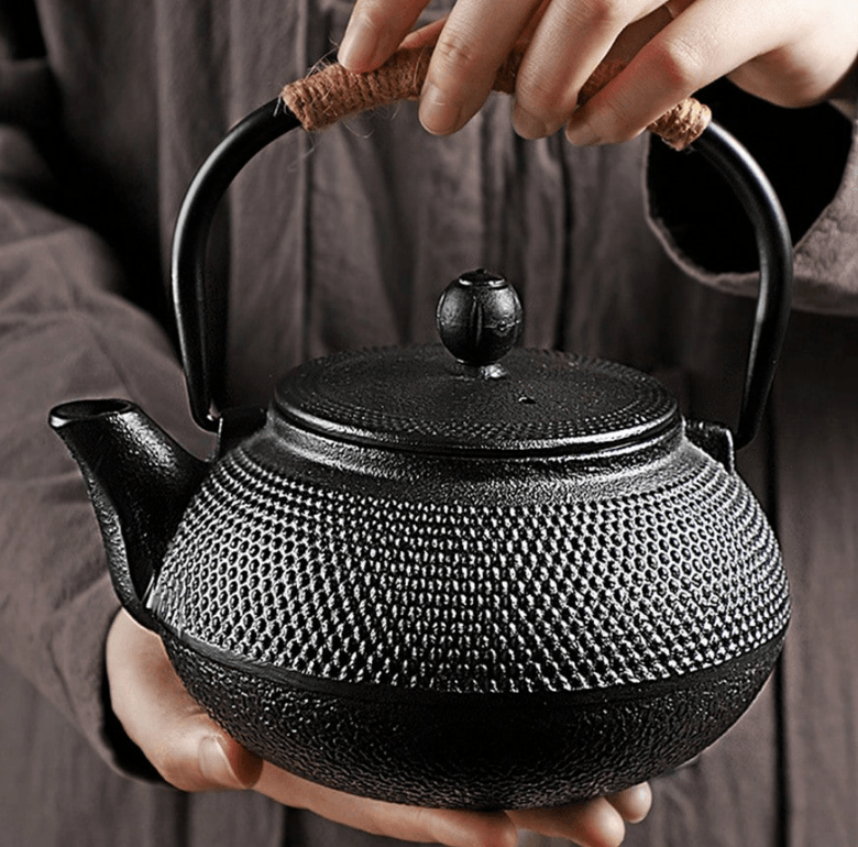 Cast Iron Tea Kettle (Excluding Accessories)(900ml) - DMC Wholesale