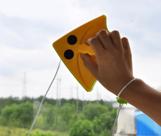 Magnetic Double Sided Glass Cleaner - DMC Wholesale