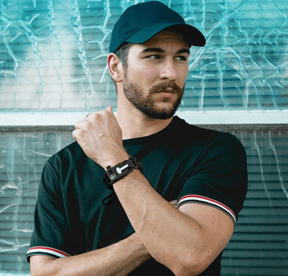 Paracord Firestarter Survival Bracelet - DMC Wholesale